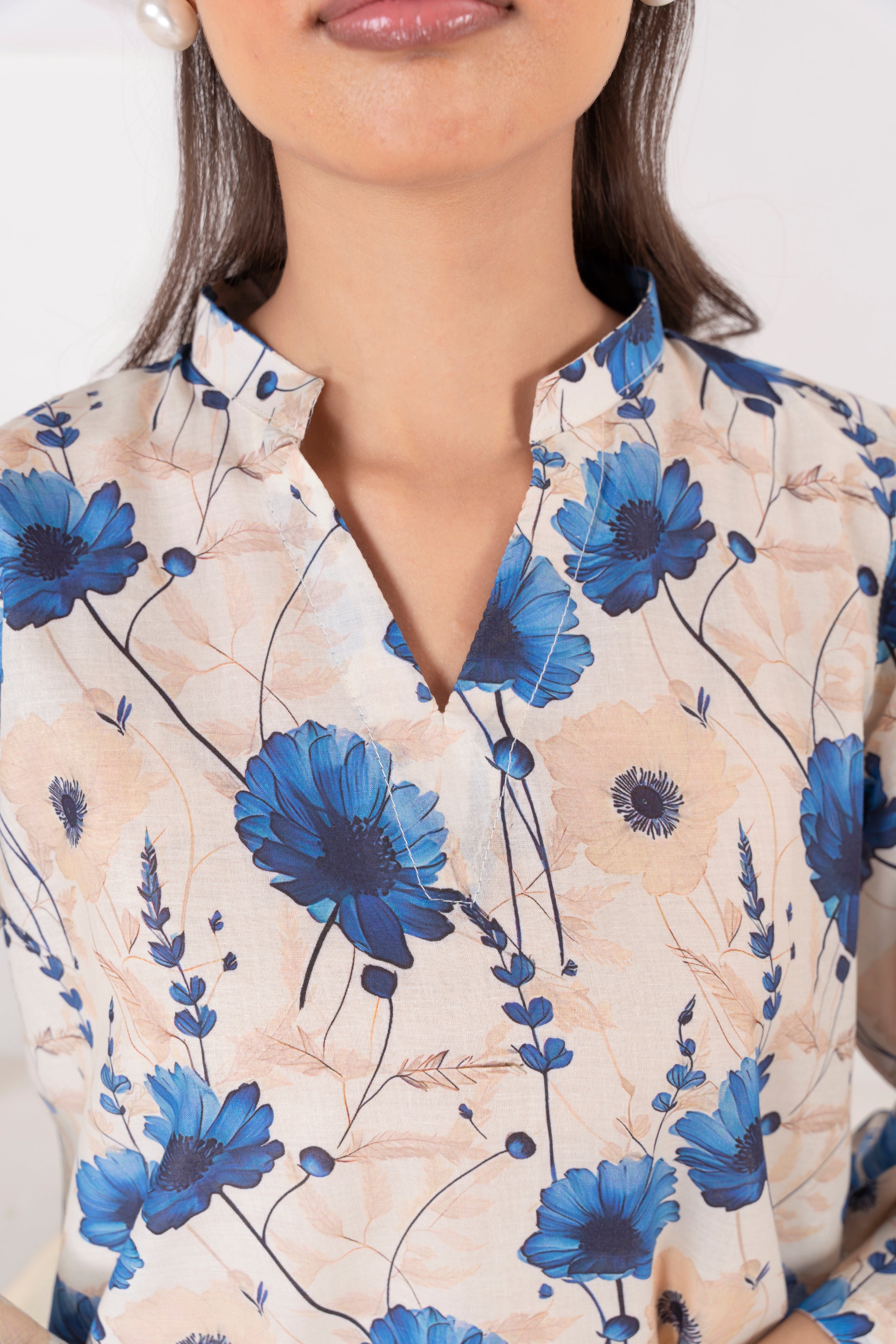 Unstitched Lawn 2Pc Printed (Blue)