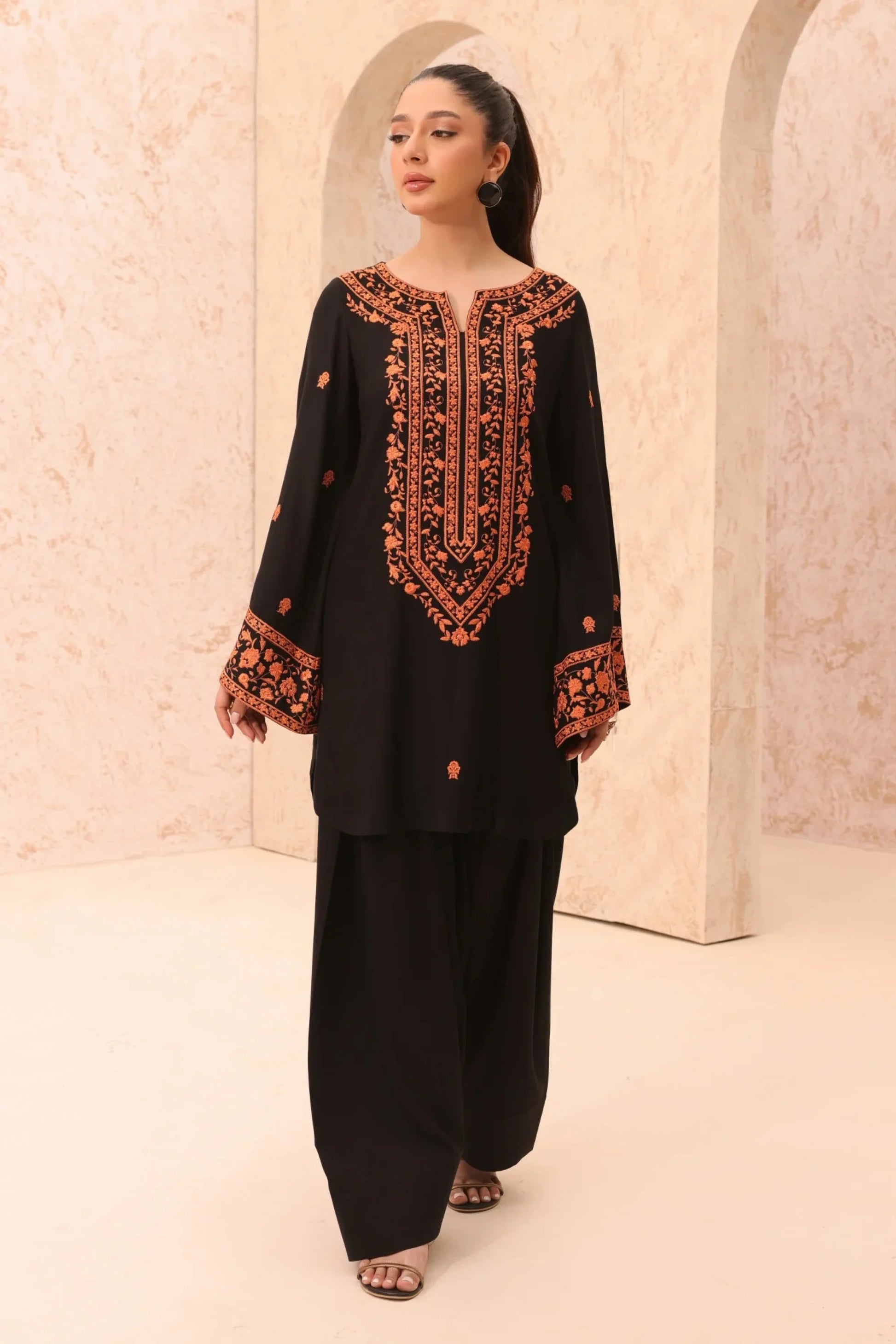 Sanober 2PC (Farshi Shalwar)  - PEZ04