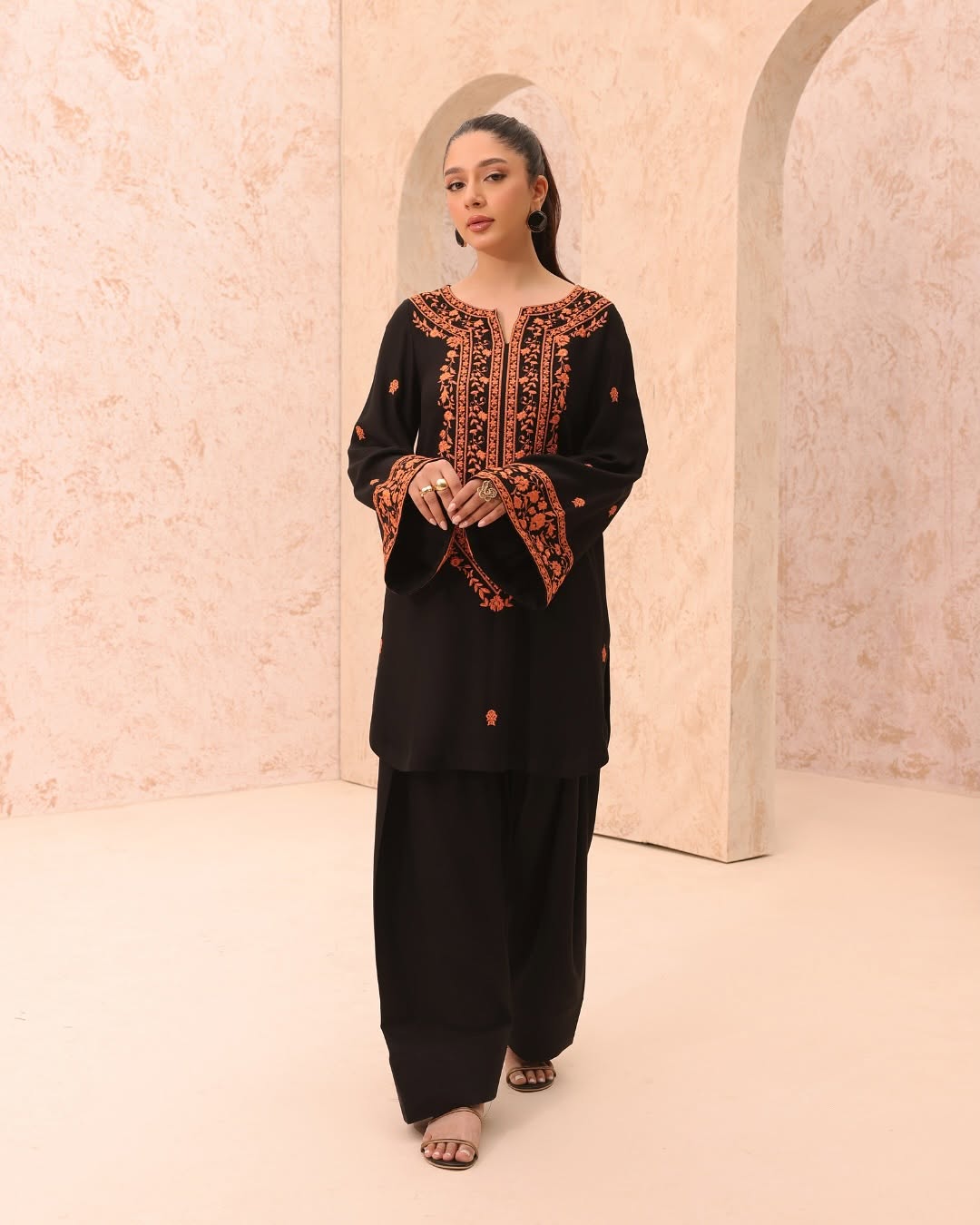 Sanober 2PC (Farshi Shalwar)  - PEZ04