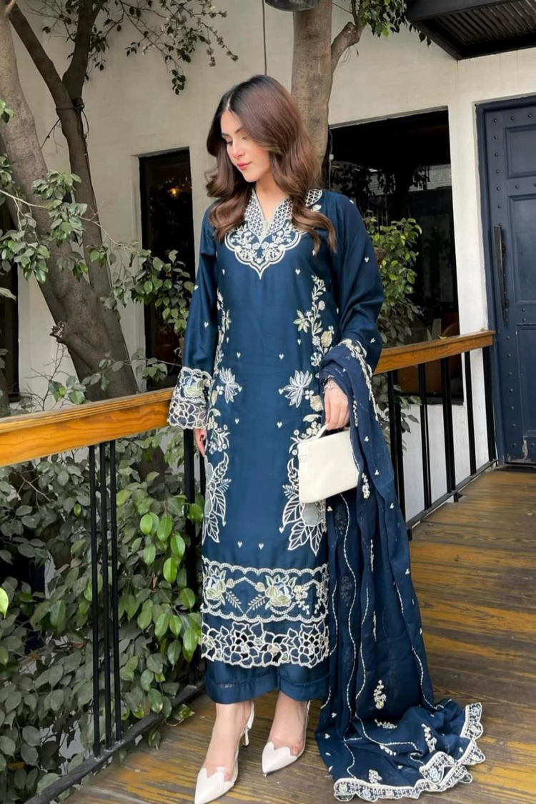 Rameen 3 Piece (On sale)