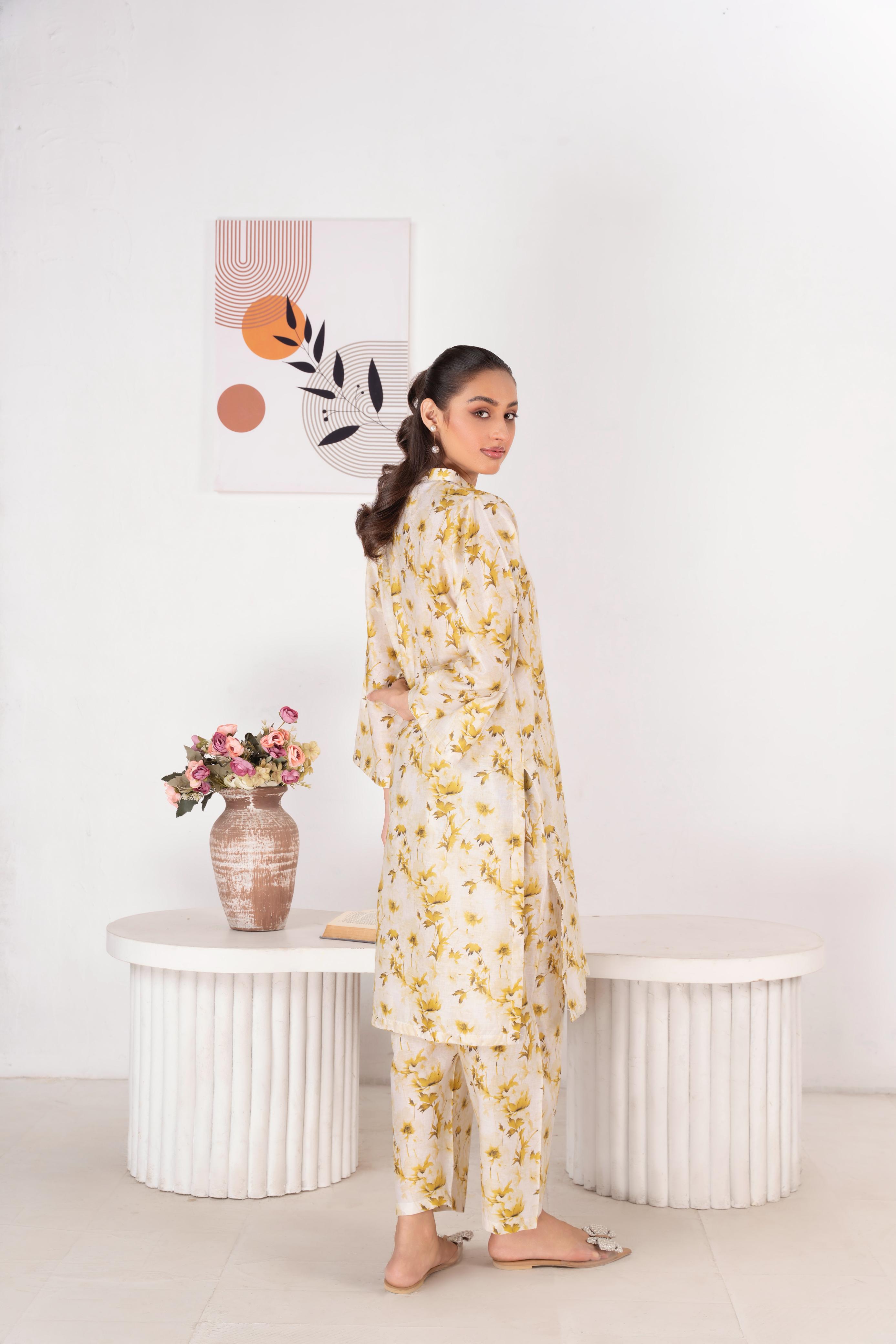 Unstitched Lawn 2Pc Printed (yellowish)