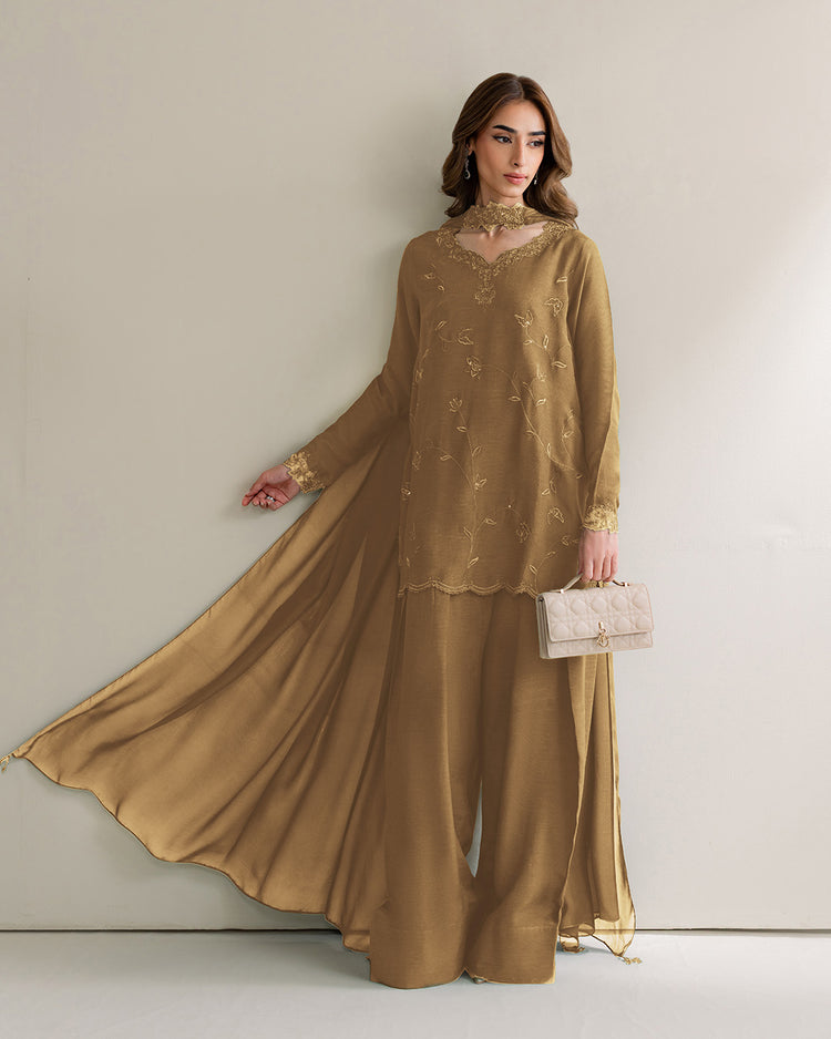 Golden Muse 3 Piece
