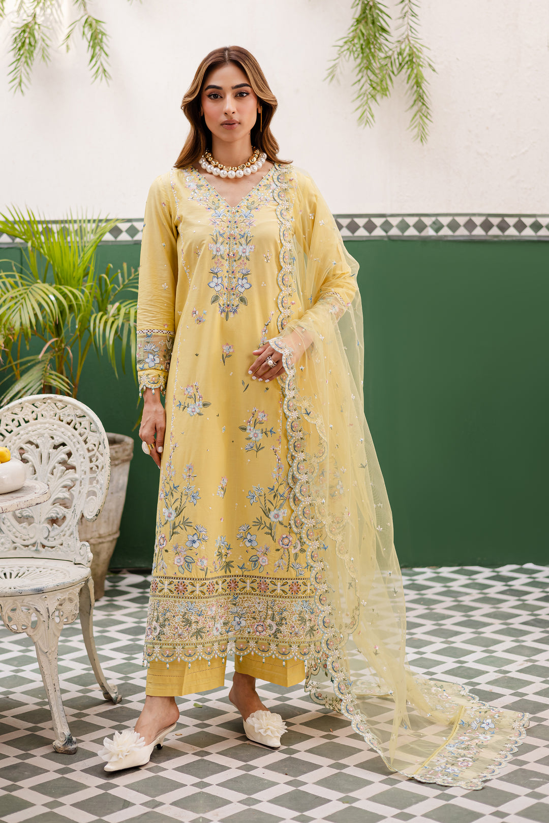 Yellow Blush 3PC