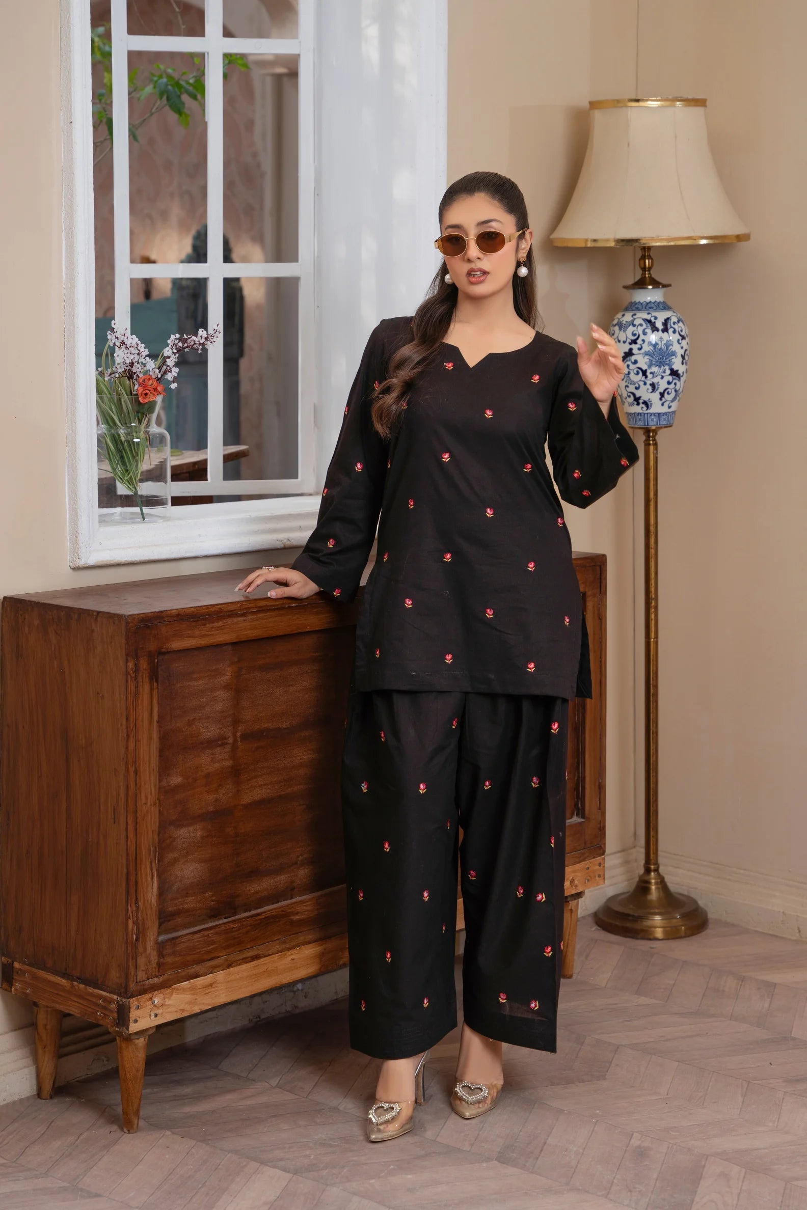 Sarosh 2PC (Farshi Shalwar)  - PEZ18