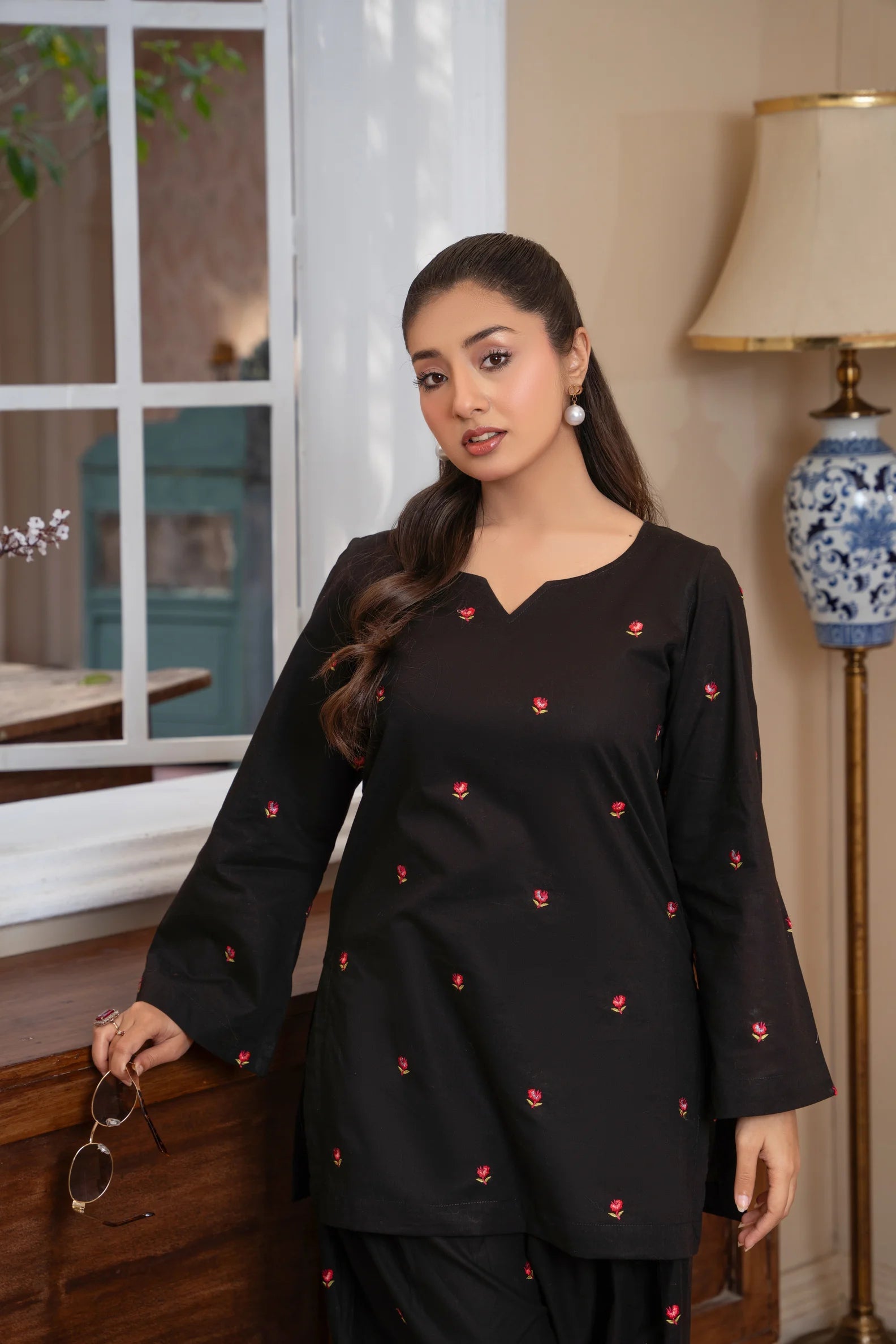 Sarosh 2PC (Farshi Shalwar)  - PEZ18