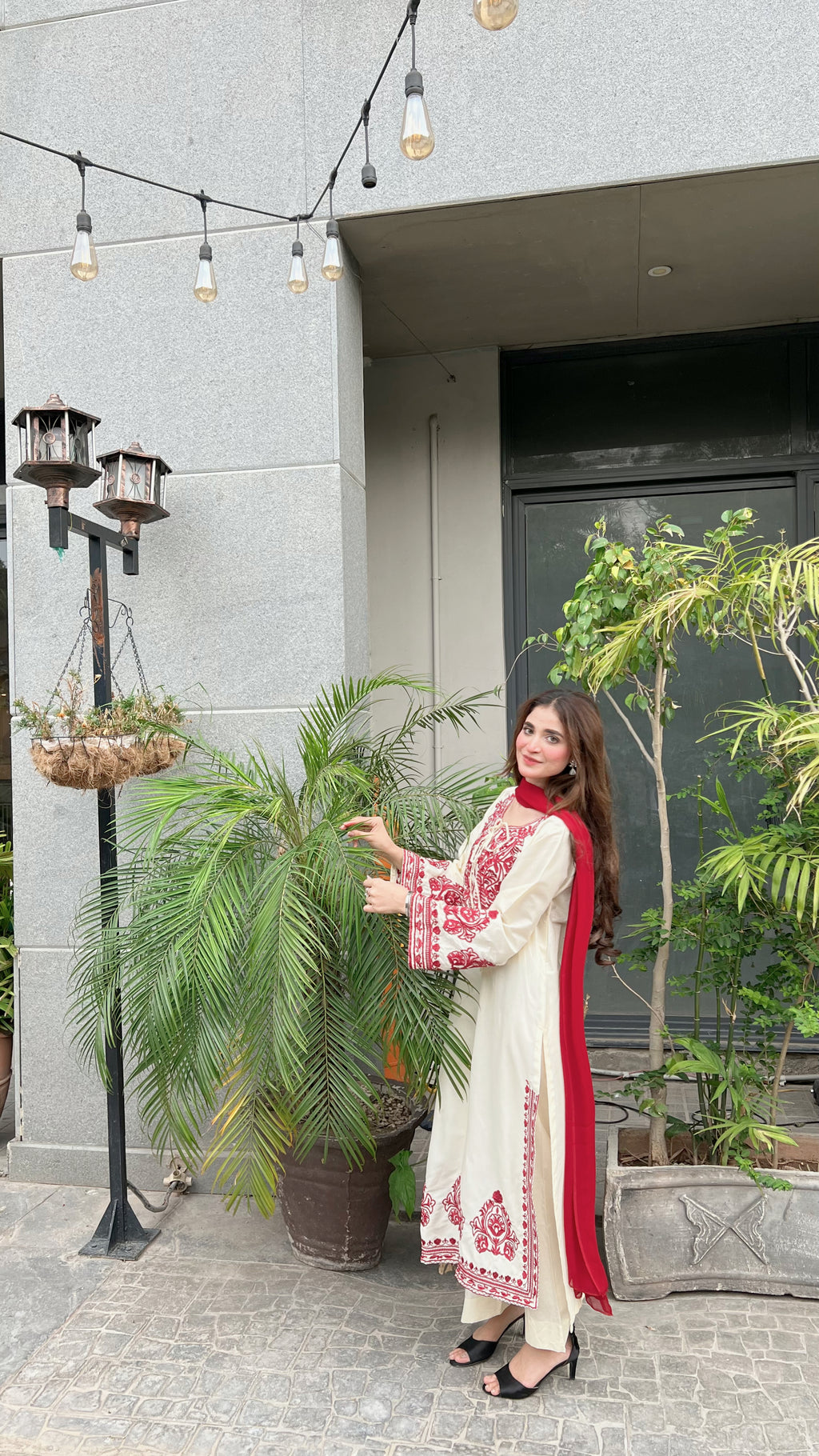 Noor Baano 3pcs - PEZ38