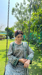 Bella (stitched 3 pc) - PEZ37