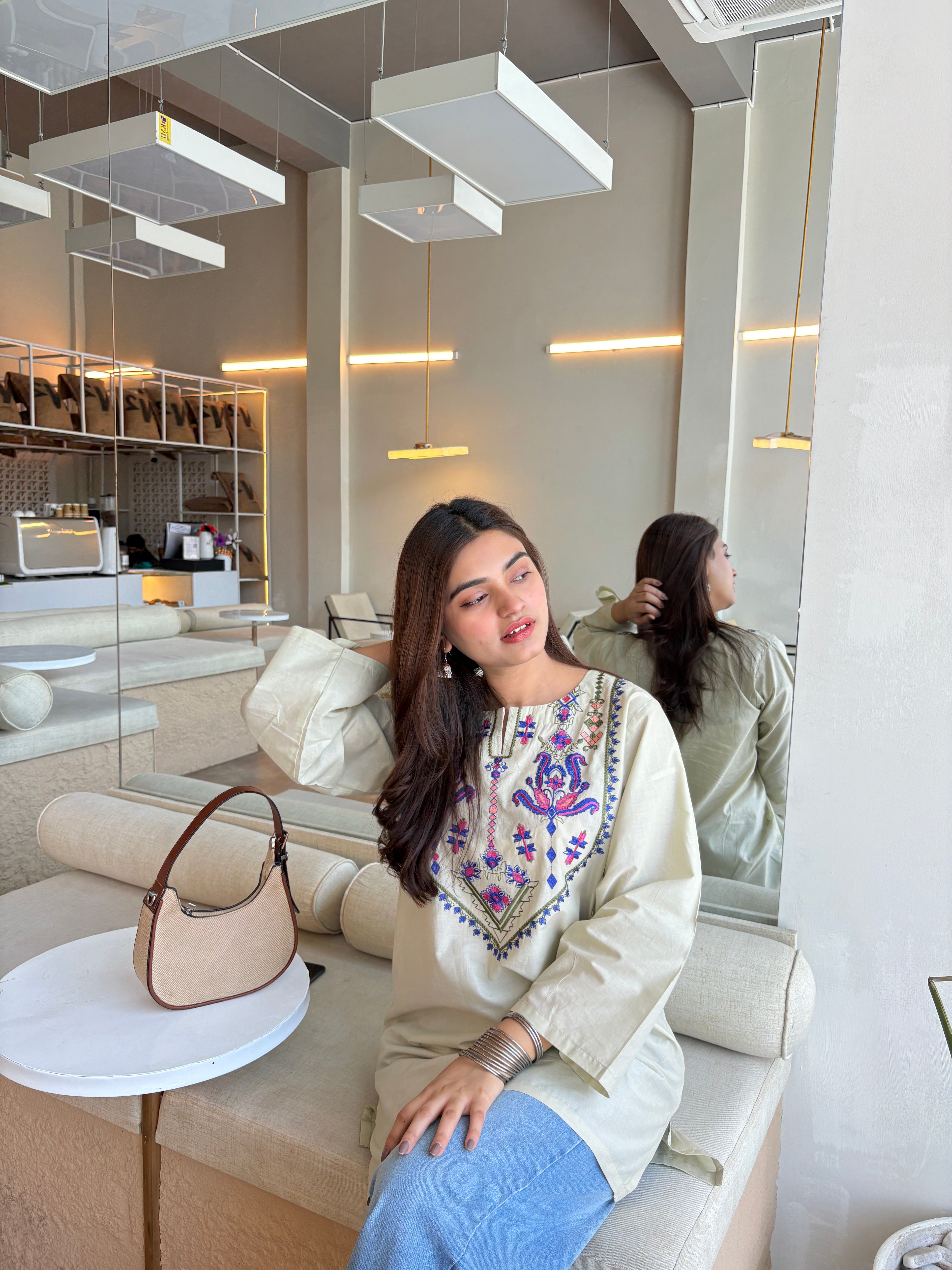 ivory kurti