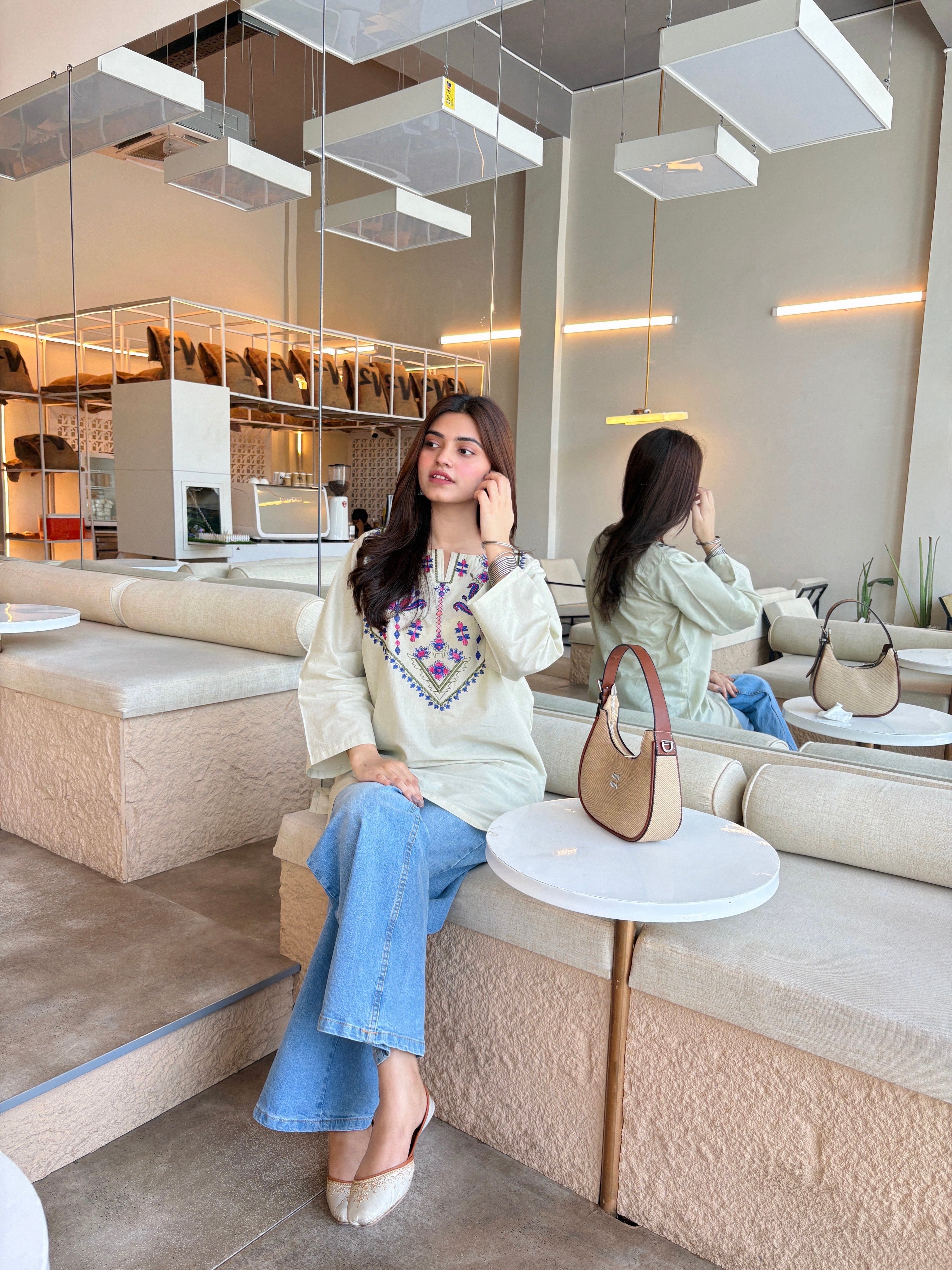 ivory kurti