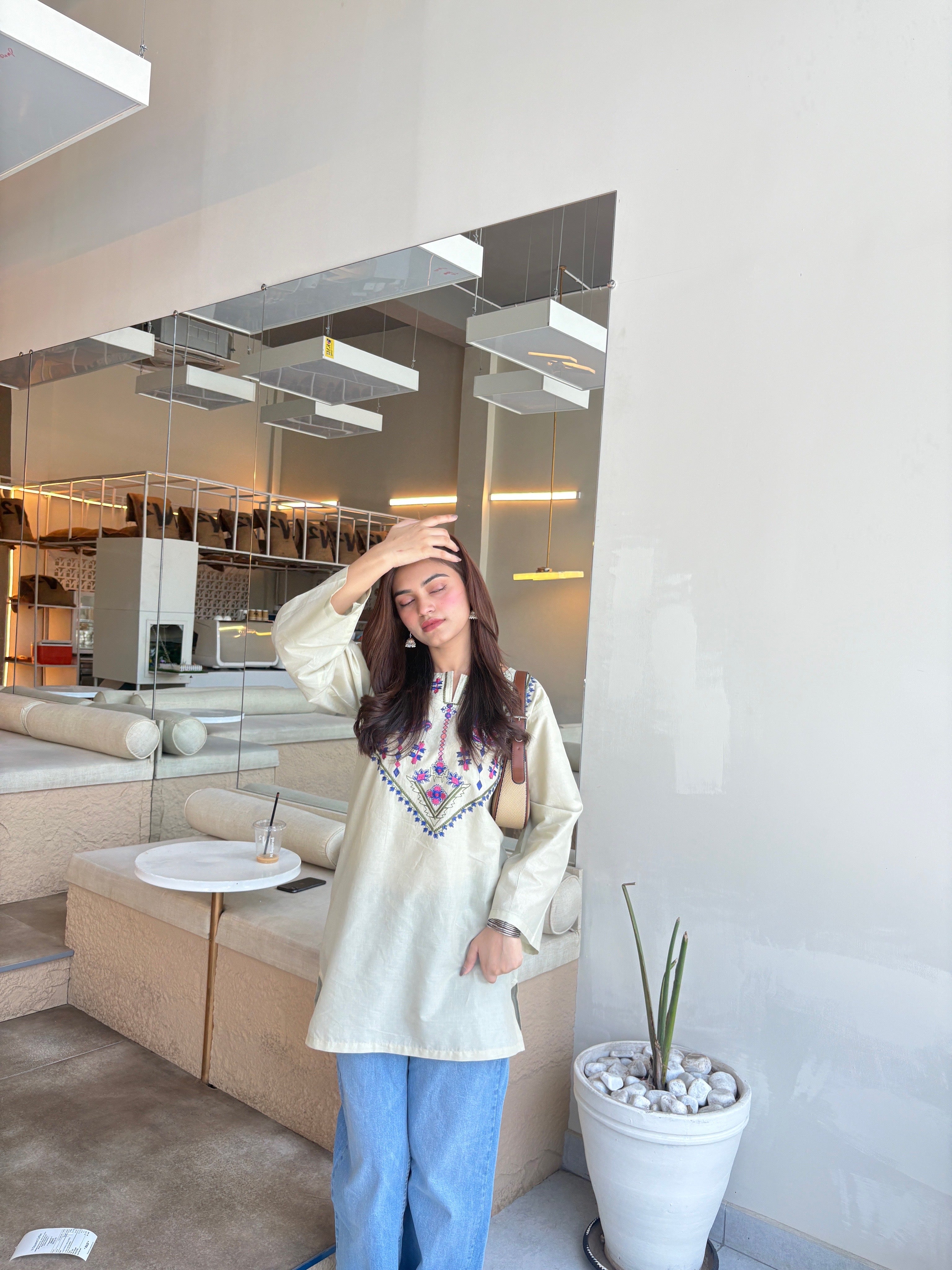 ivory kurti