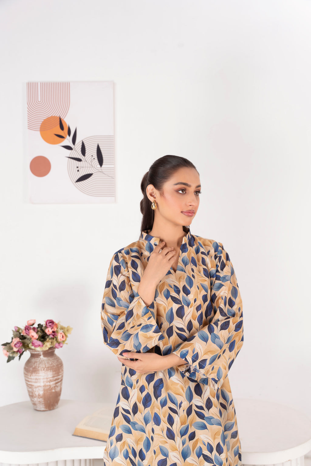 Unstitched Lawn 2Pc Printed (Purple)