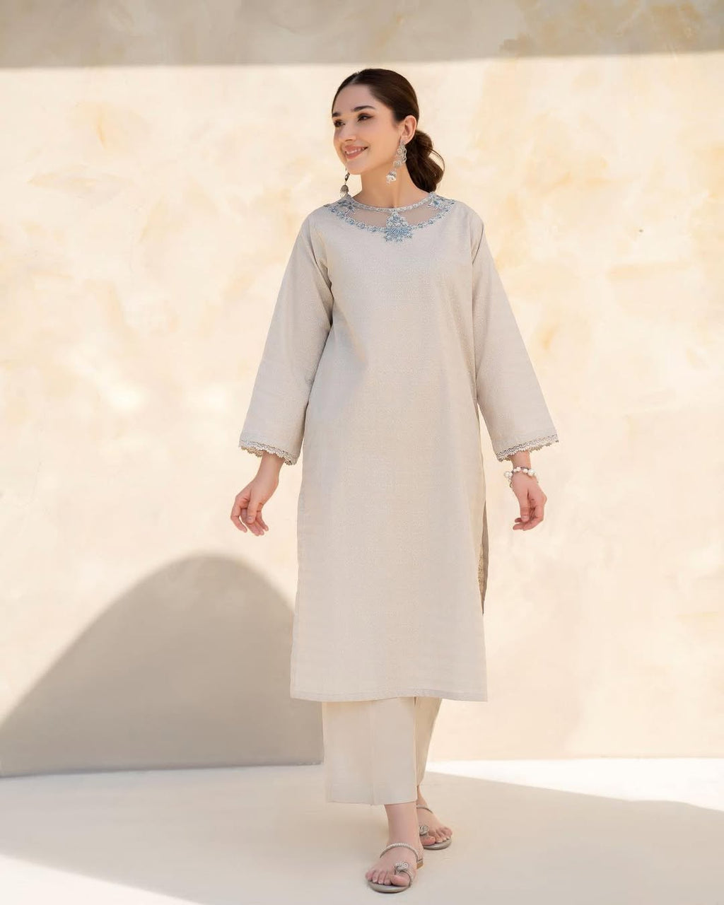 Lumira 2 Piece