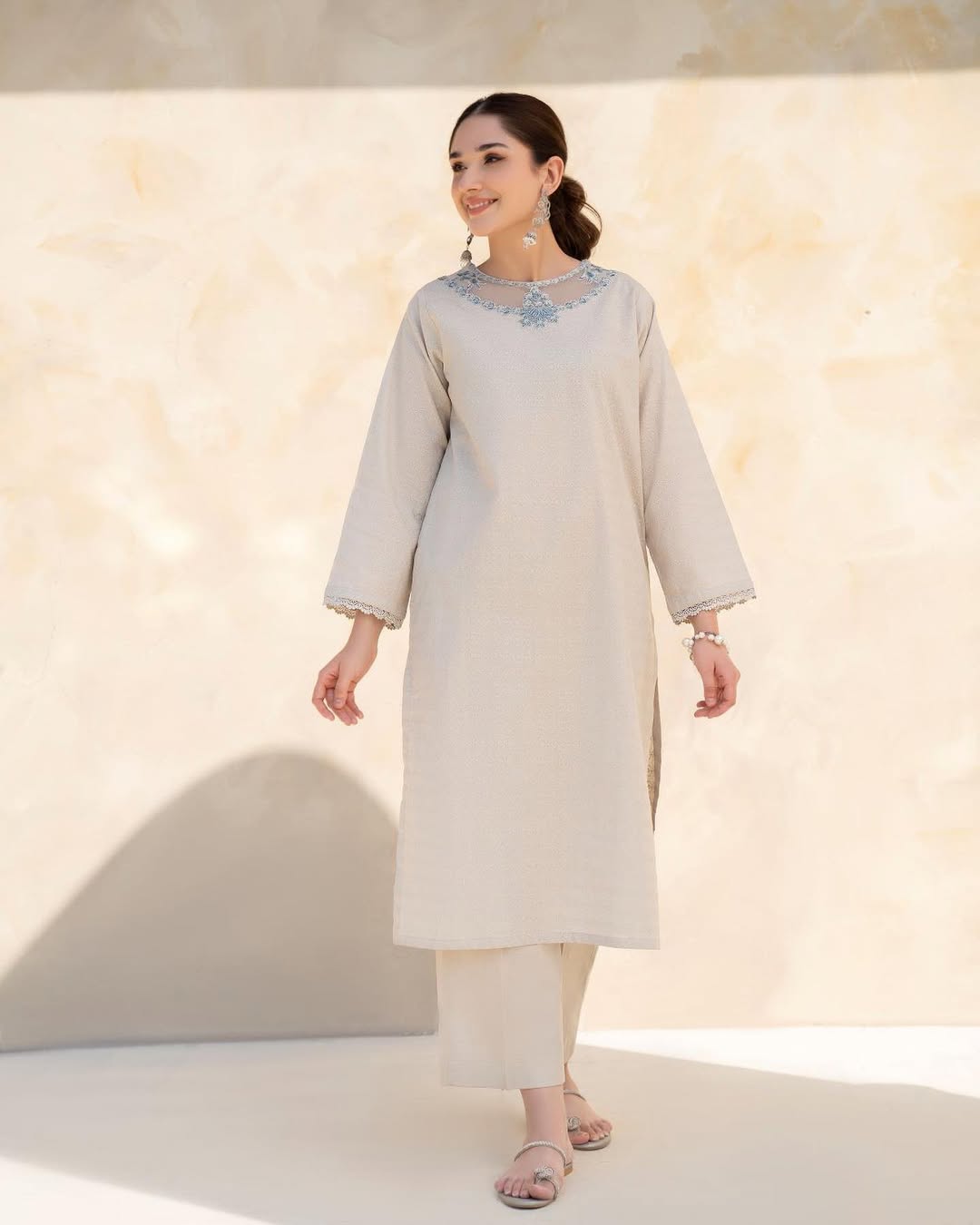 Lumira 2 Piece