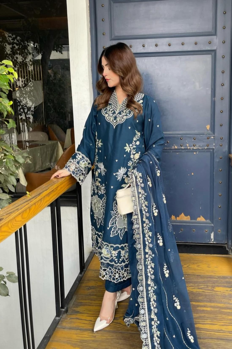 Rameen 3 Piece (On sale)