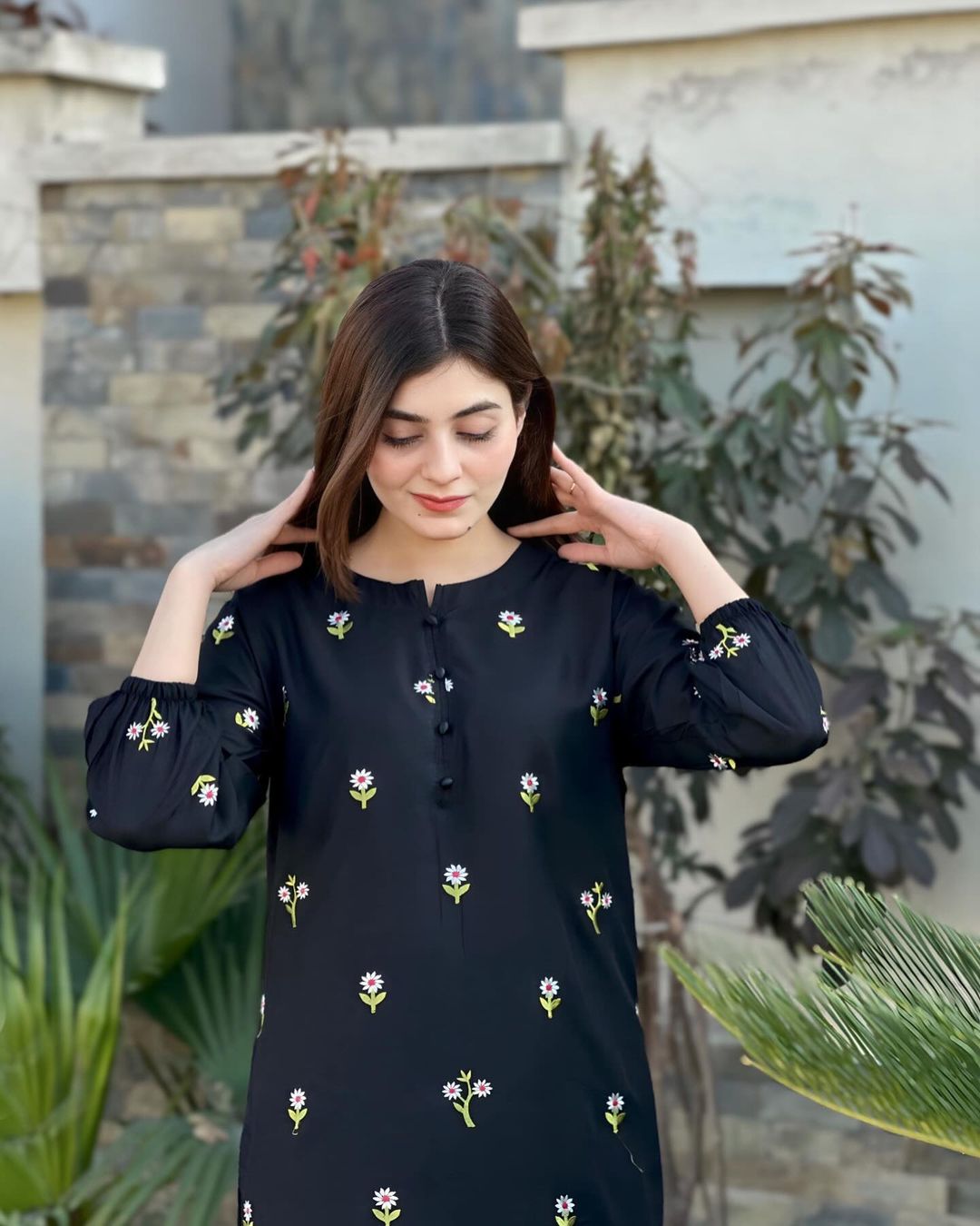 Flower 2 PC (Black)