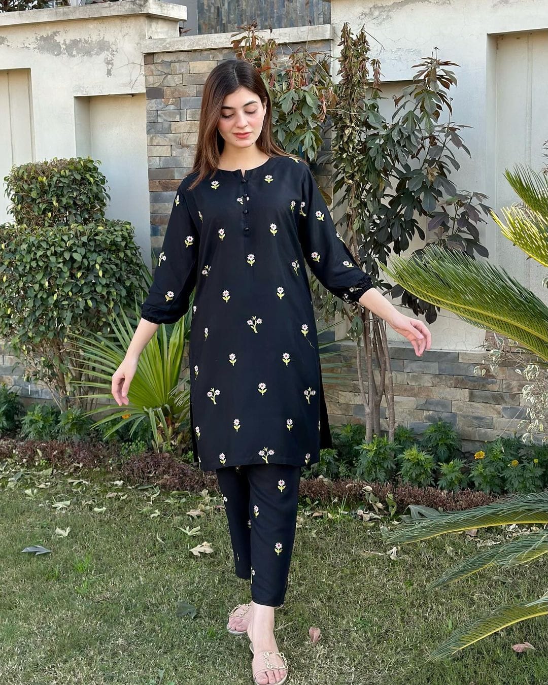 Flower 2 PC (Black)
