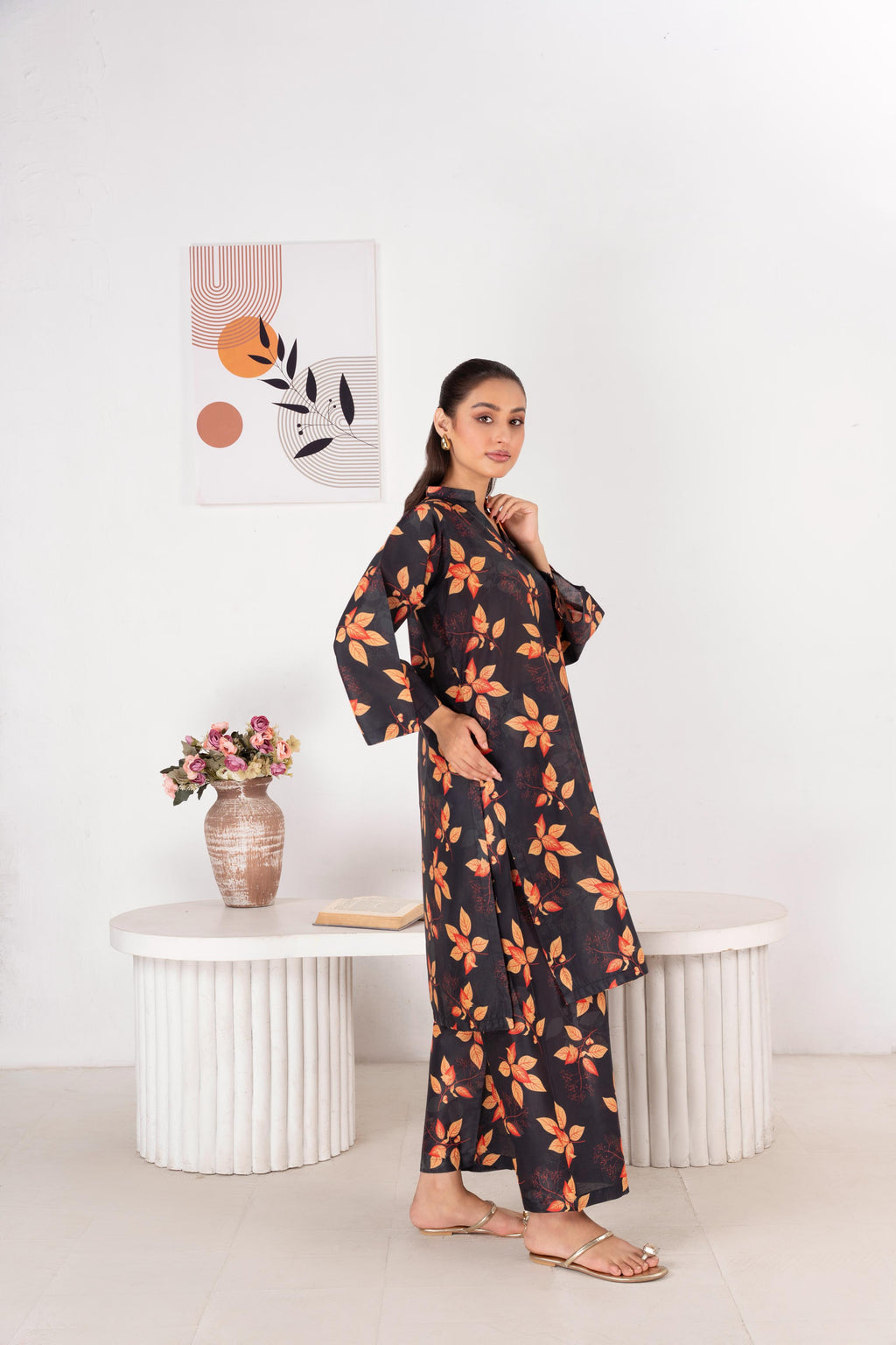 Unstitched Lawn 2Pc Printed (multi petals)