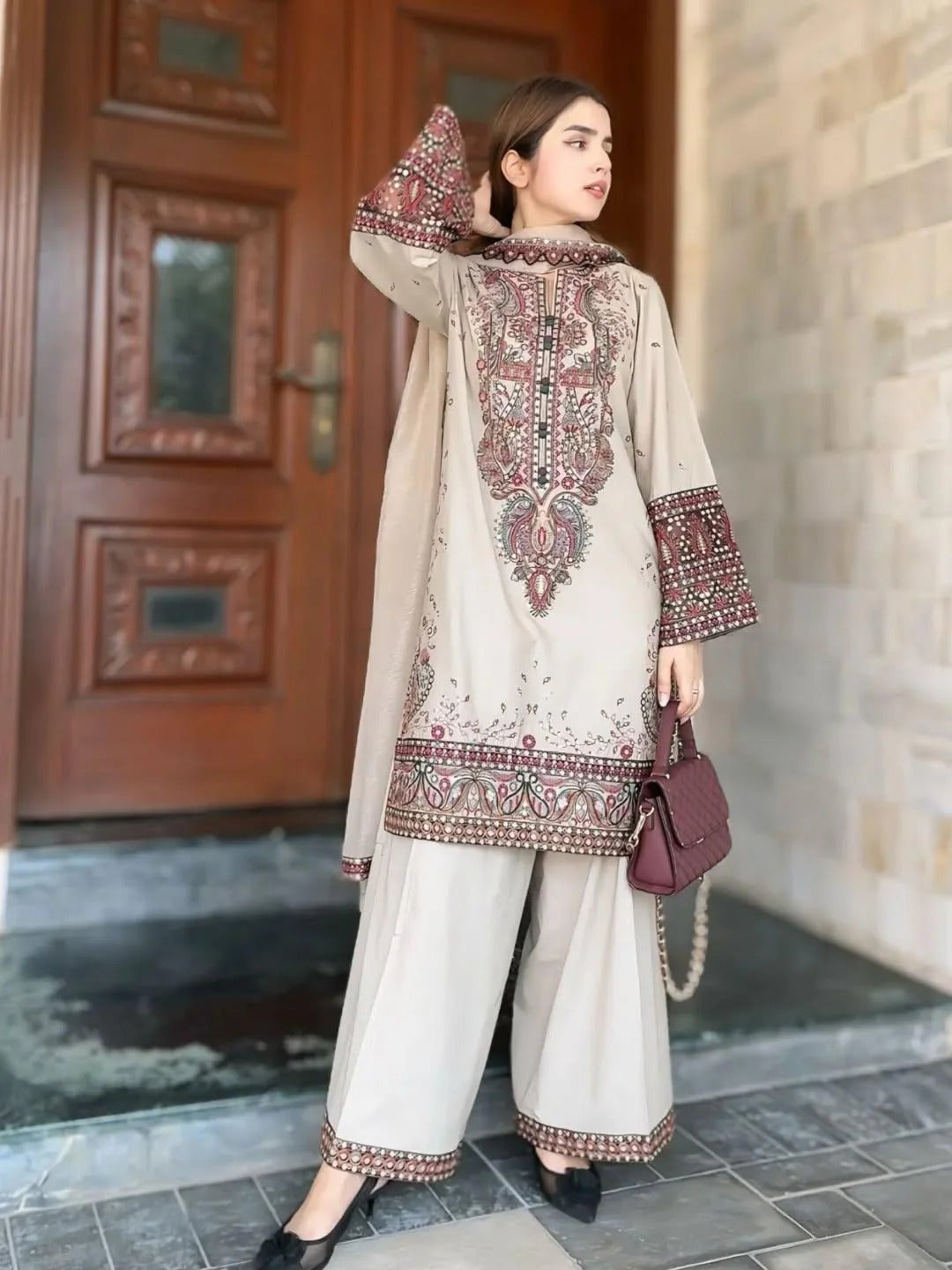 Mahira 3 Piece