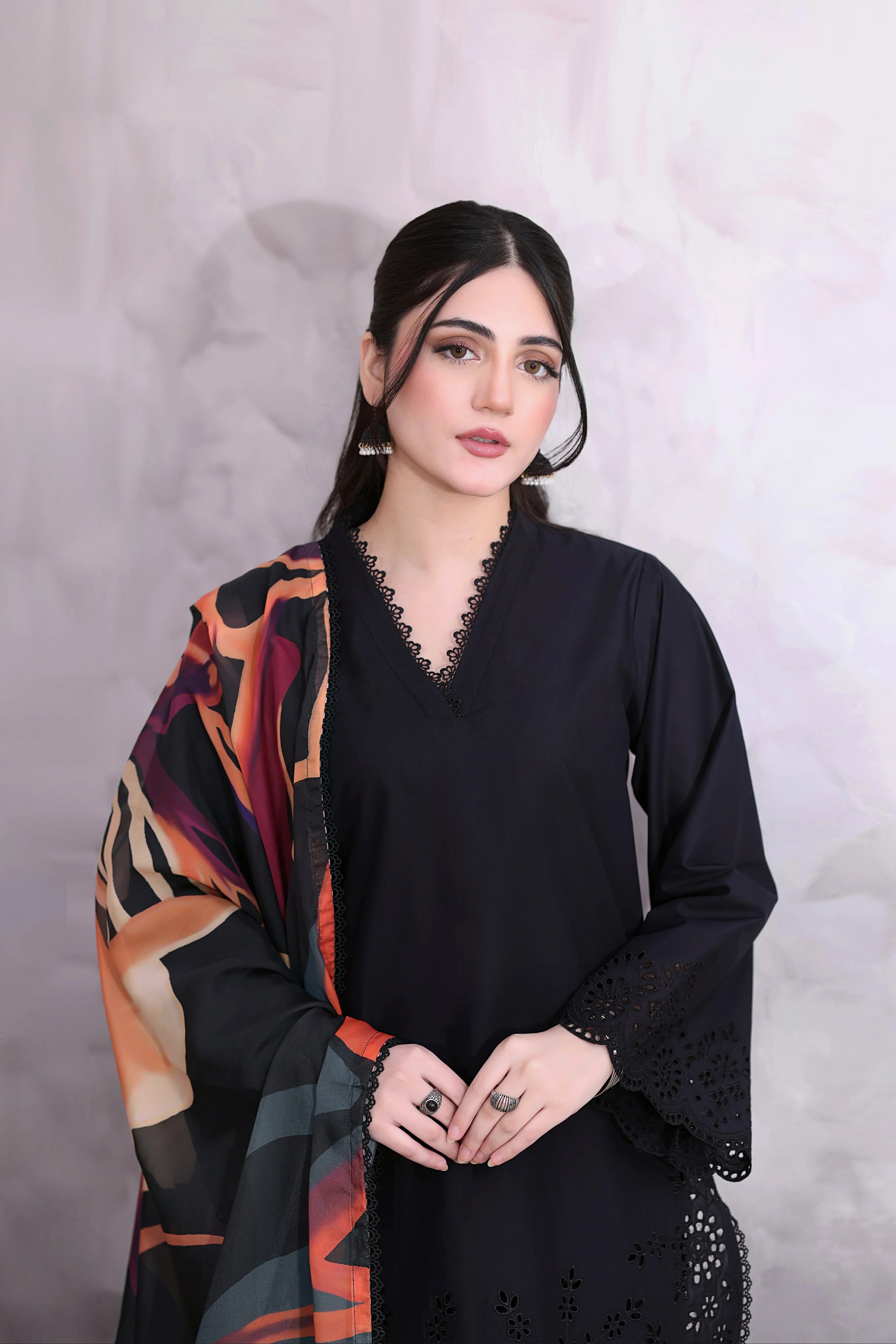 Black-Aura 3 Piece