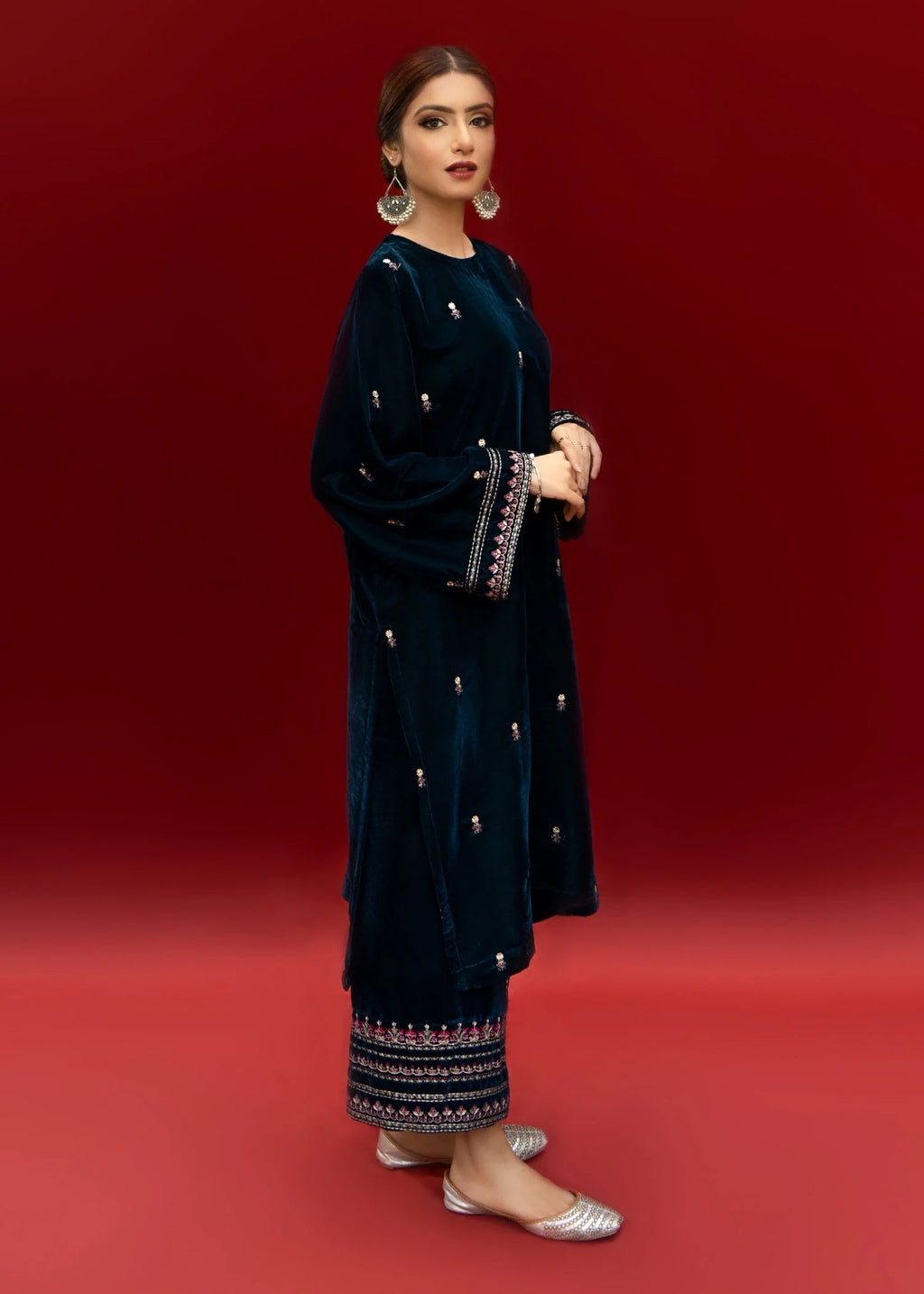 Izzah Velvet 2 Piece