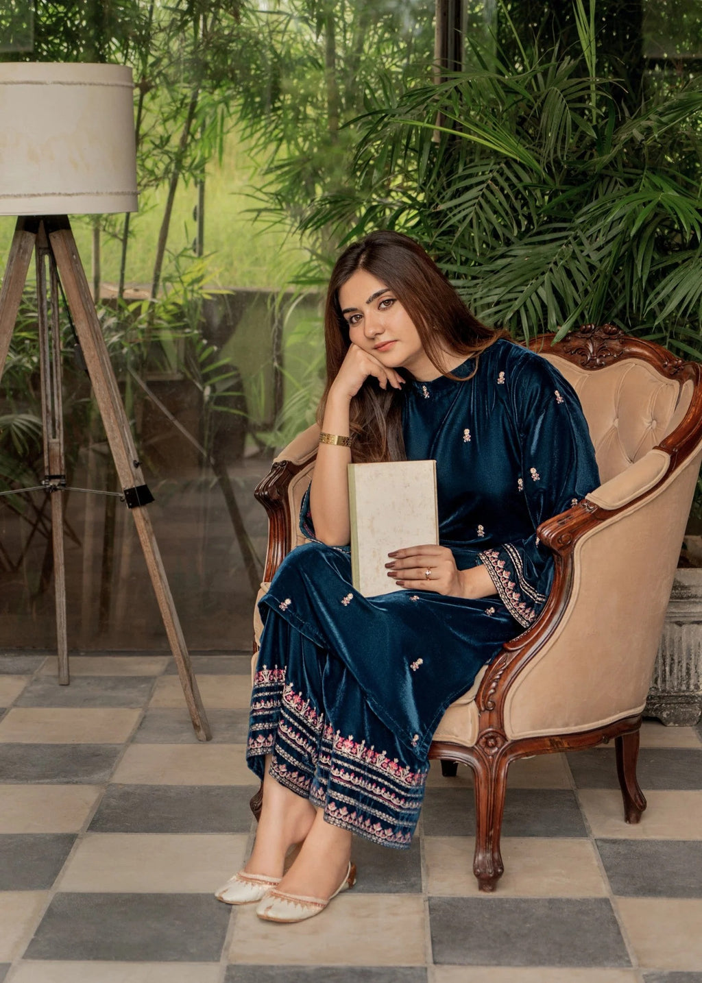 Izzah Velvet 2 Piece