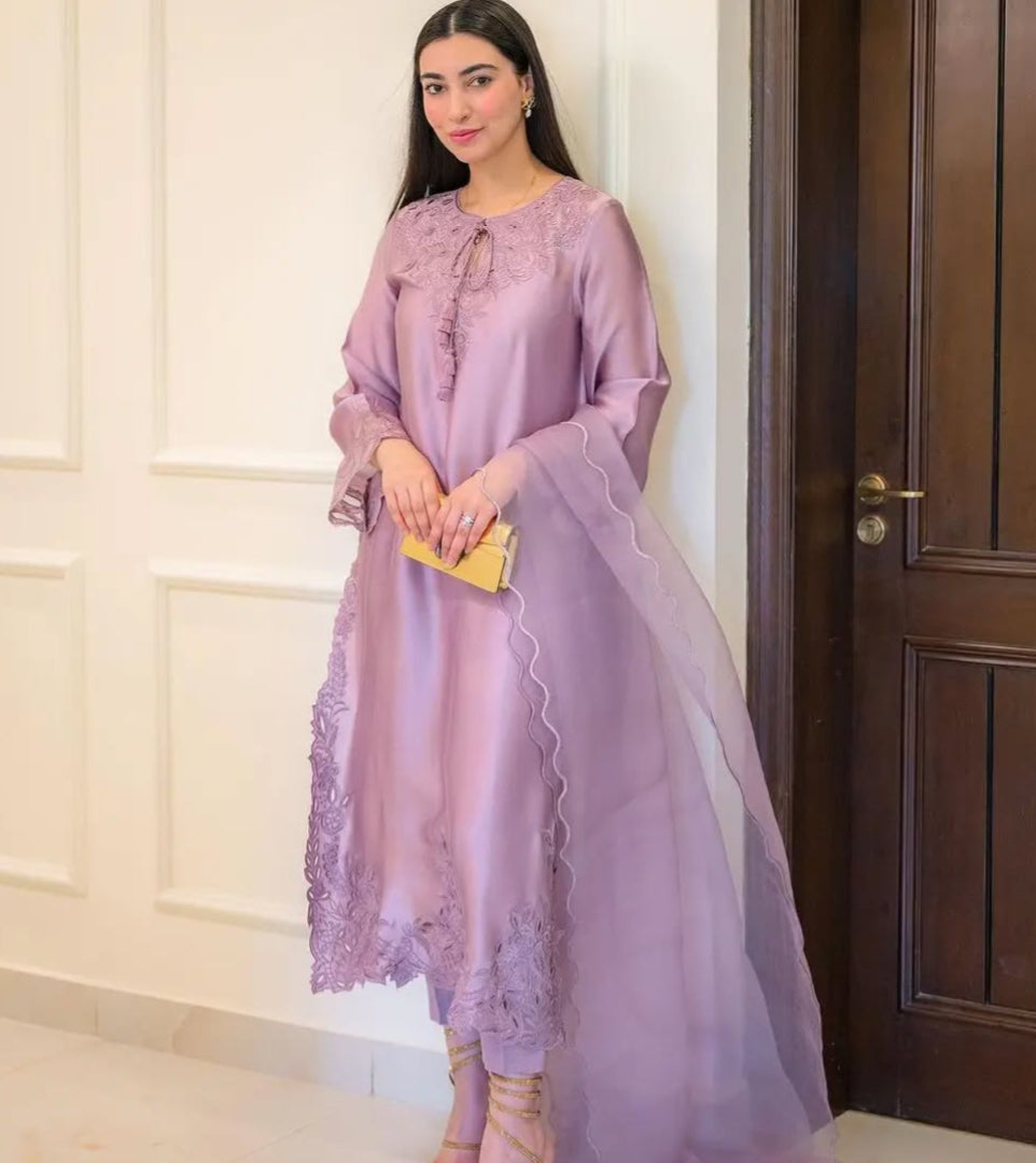 Royal Lilac 3PC  - PEZ16